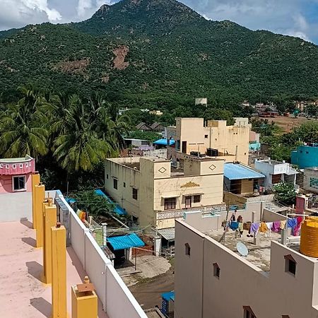 Sathya Guest House Tiruvannāmalai Exterior foto